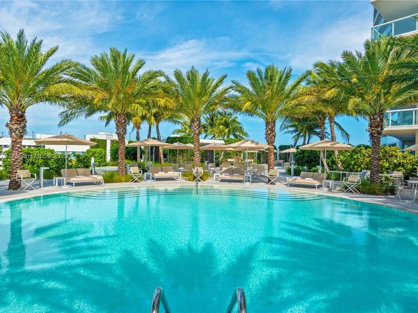 450 Alton Rd PH 4104, Miami Beach FL 33139