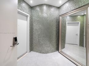 450 Alton Rd PH 4104, Miami Beach FL 33139