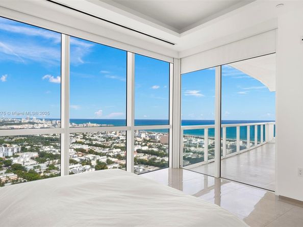450 Alton Rd PH 4104, Miami Beach FL 33139