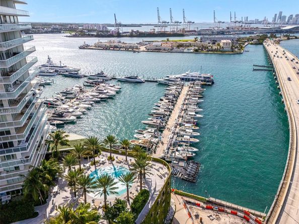 450 Alton Rd PH 4104, Miami Beach FL 33139