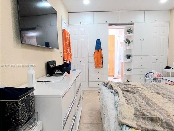 2145 SW 76th Ave, Miami FL 33155