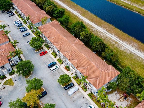 14053 SW 49th St 7, Miramar FL 33027