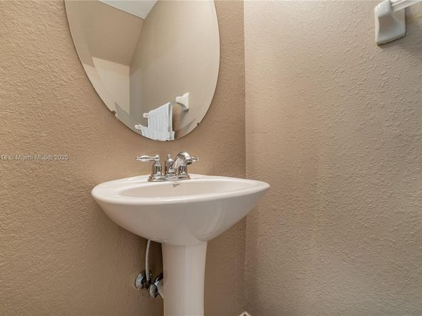14053 SW 49th St 7, Miramar FL 33027