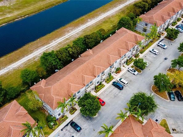 14053 SW 49th St 7, Miramar FL 33027