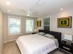 744 NE 16th Ave, Fort Lauderdale FL 33304