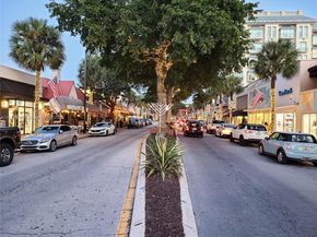 744 NE 16th Ave, Fort Lauderdale FL 33304