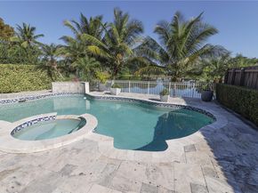 5901 NW 110th Ct, Doral FL 33178