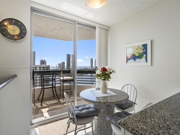 3530 Mystic Pointe Dr 2014, Aventura FL 33180