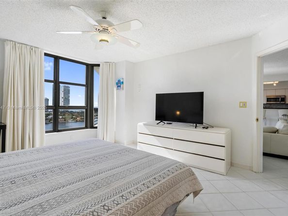 3530 Mystic Pointe Dr 2014, Aventura FL 33180