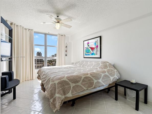 3530 Mystic Pointe Dr 2014, Aventura FL 33180