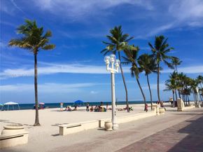 1908 N Ocean Dr 13A, Hollywood FL 33019