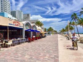 1908 N Ocean Dr 13A, Hollywood FL 33019