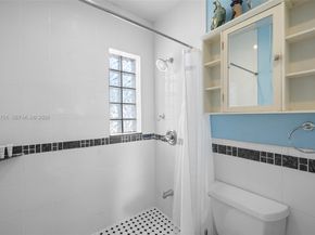 1908 N Ocean Dr 13A, Hollywood FL 33019