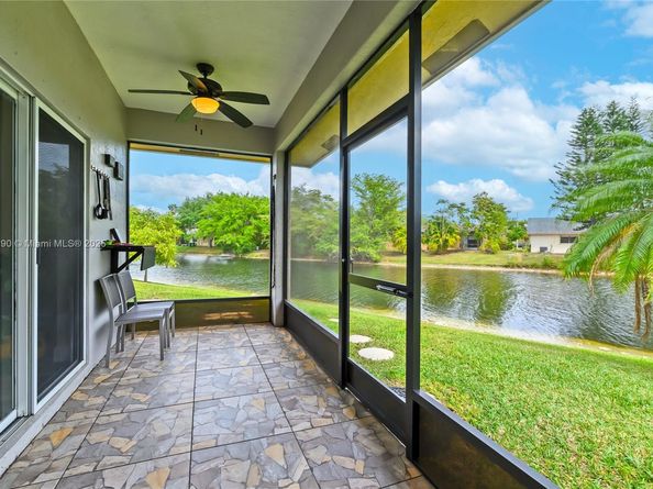 7602 NW 99th Ter, Tamarac FL 33321