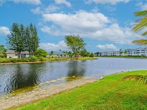 7602 NW 99th Ter, Tamarac FL 33321