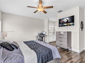 7602 NW 99th Ter, Tamarac FL 33321