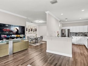 7602 NW 99th Ter, Tamarac FL 33321