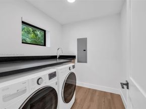 1460 Campamento Ave, Coral Gables FL 33156
