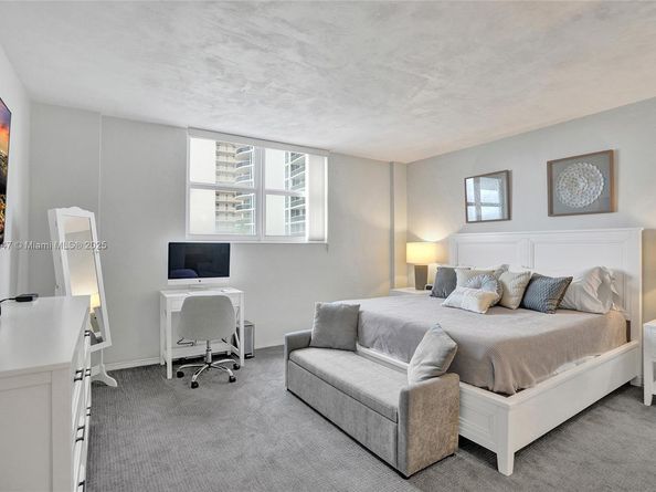 4250 Galt Ocean Dr 4P, Fort Lauderdale FL 33308