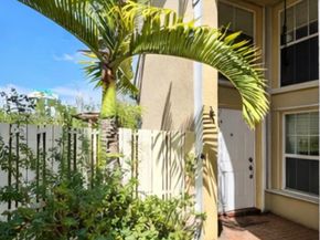 1125 Butternut Ln, Hollywood FL 33019