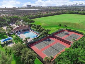 1125 Butternut Ln, Hollywood FL 33019