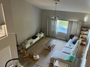 1125 Butternut Ln, Hollywood FL 33019