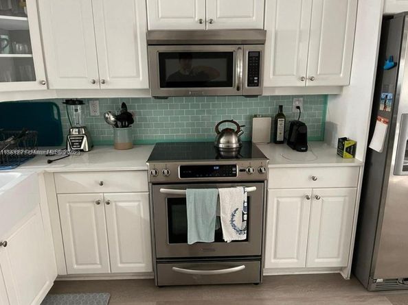 1125 Butternut Ln, Hollywood FL 33019