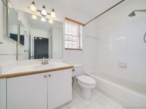 1125 Butternut Ln, Hollywood FL 33019