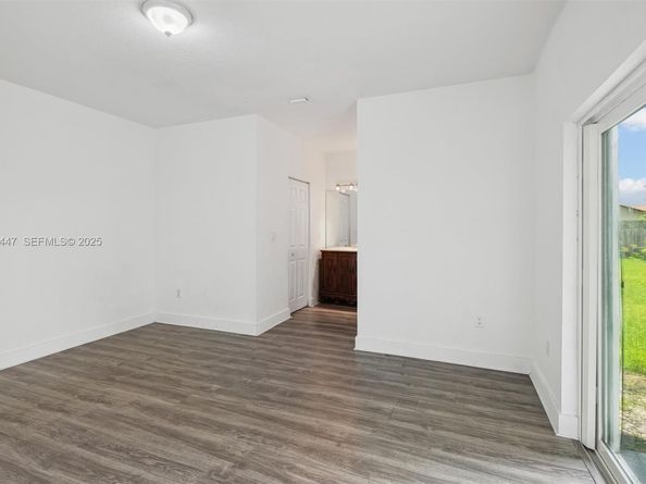 13225 SW 218th Ter, Miami FL 33170
