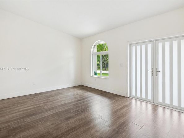 13225 SW 218th Ter, Miami FL 33170