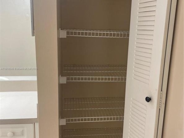 520 SE 5th Ave 1607, Fort Lauderdale FL 33301