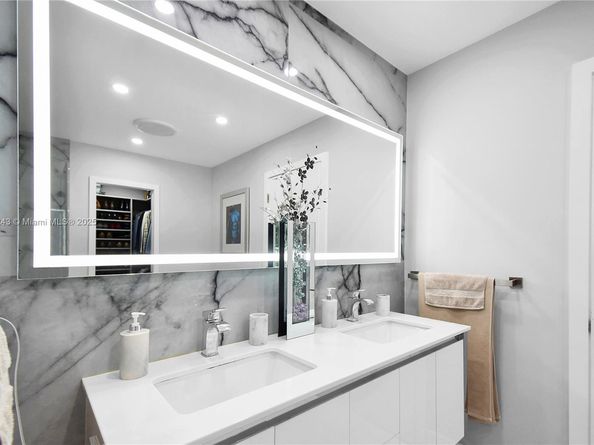 14441 S Biscayne River Rd, Miami FL 33161