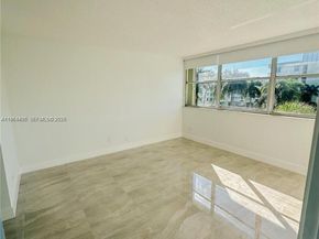 16546 NE 26th Ave 4J, North Miami Beach FL 33160