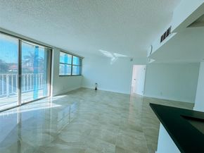16546 NE 26th Ave 4J, North Miami Beach FL 33160