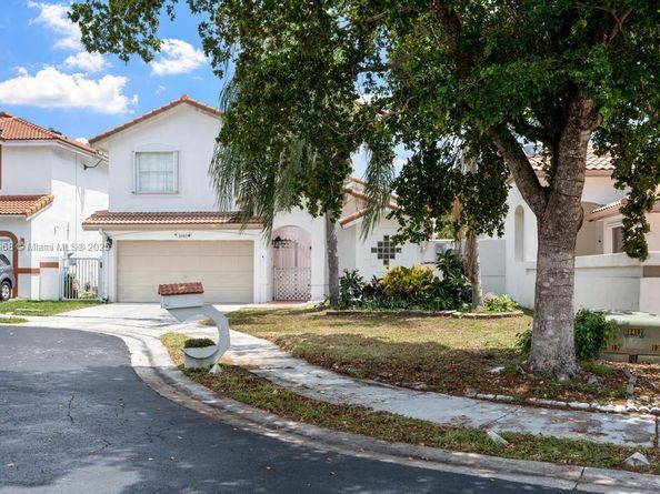 6987 Charlotte Ct, Margate FL 33063