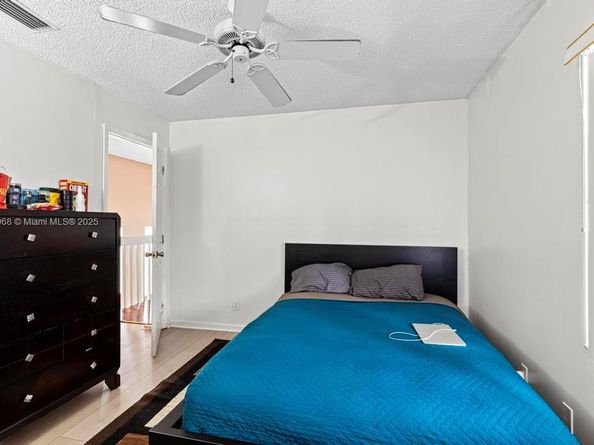 6987 Charlotte Ct, Margate FL 33063