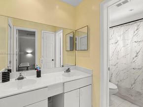 6987 Charlotte Ct, Margate FL 33063