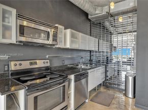 10 SW South River Dr 1111, Miami FL 33130