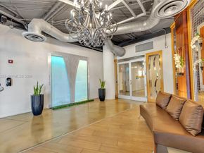 10 SW South River Dr 1111, Miami FL 33130