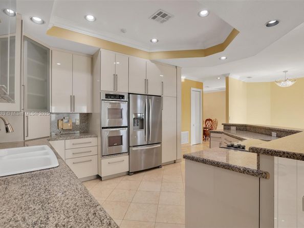 16232 NW 79th Ave, Miami Lakes FL 33016