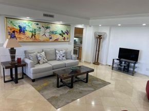 5005 Collins Ave 411, Miami Beach FL 33140