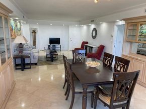 5005 Collins Ave 411, Miami Beach FL 33140