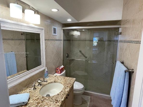 5005 Collins Ave 411, Miami Beach FL 33140