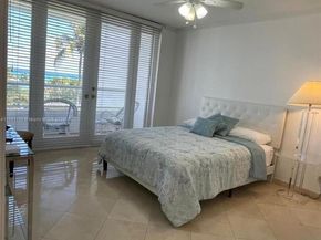5005 Collins Ave 411, Miami Beach FL 33140