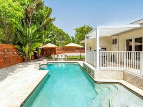 4190 Pamona Ave, Miami FL 33133