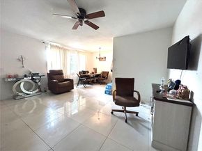 926 S 13th Ave S, Lake Worth FL 33460