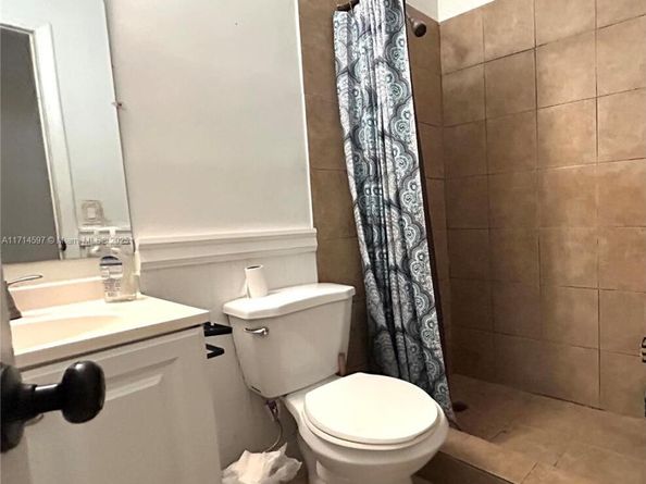 926 S 13th Ave S, Lake Worth FL 33460