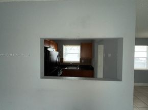 4251 NW 5th St 108, Plantation FL 33317