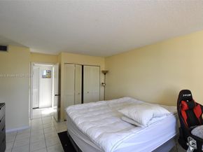 1865 S Ocean Dr 10F, Hallandale Beach FL 33009