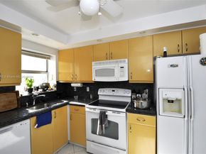 1865 S Ocean Dr 10F, Hallandale Beach FL 33009